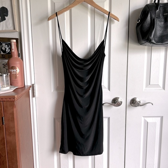 Slinky low cut open back bodycon  little black dress - Picture 1 of 5